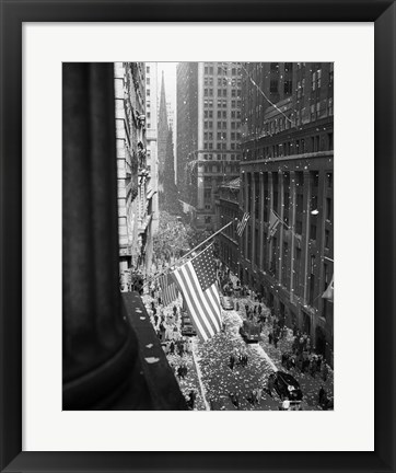 Framed 1940s 1945 Aerial View Of Ve Day Celebration In Nyc Print