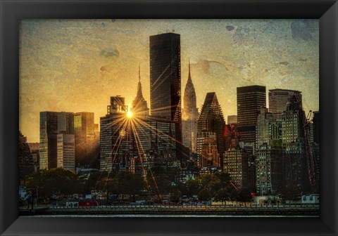 Framed Mid-Manhattan Sunset D Print