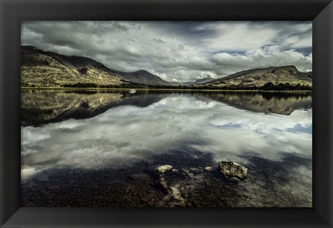 Framed Kilchurn Castle 3 Print