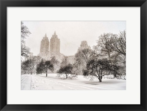 Framed Blizzard In Central Park Print